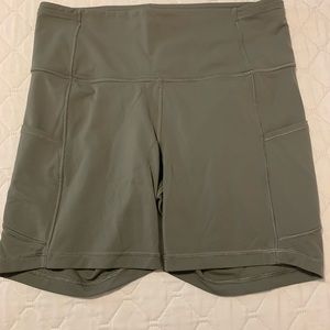 Lululemon Fast and Free High rise short - 6”